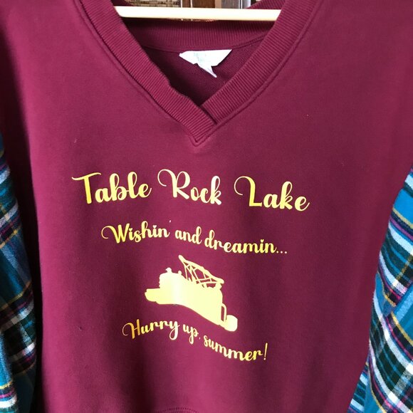 Upcycled Sweatshirt Flannel, M-XL: Oversized Table Rock Lake Pontoon Graphic Tee - Picture 9 of 10